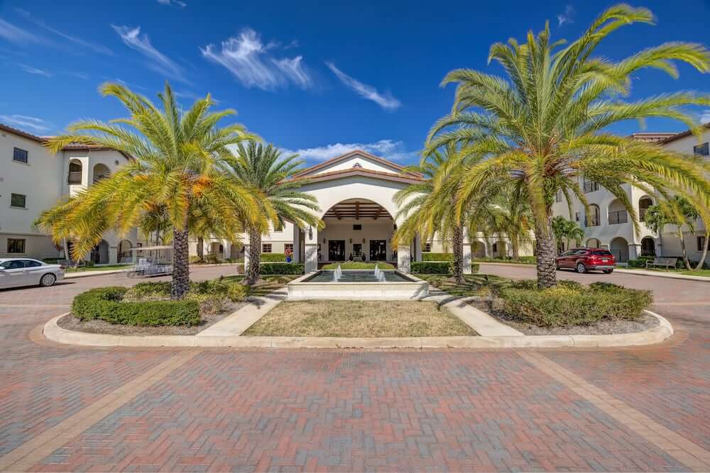 Mariposa Lake Worth senior living