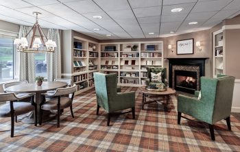 Lake Barrington Woods: Comprehensive Review