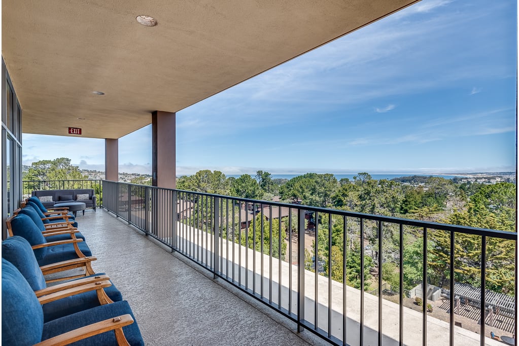 Lake Park Senior Living image