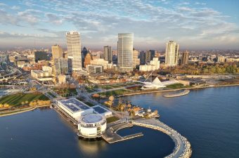 9 Family-Approved Retirement Communities in Milwaukee for 2026
