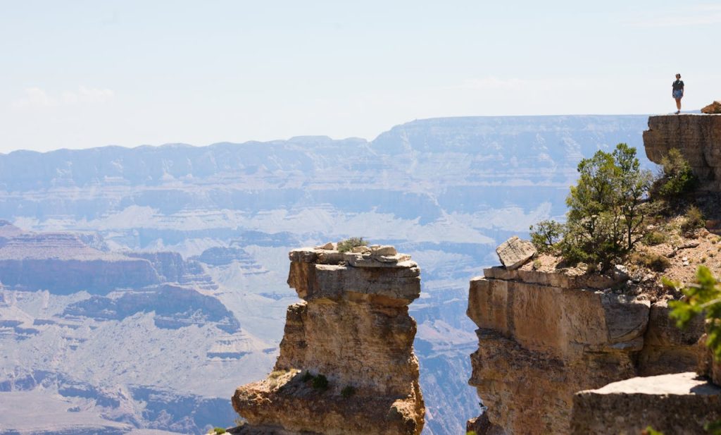 grand canyon hiking